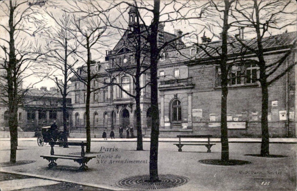 Paris Mairie du 15°.jpg