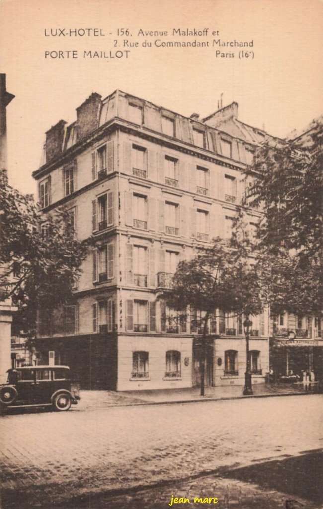 Paris XVIe - Avenue de Malakoff et Rue du Commandant Marchand.jpg
