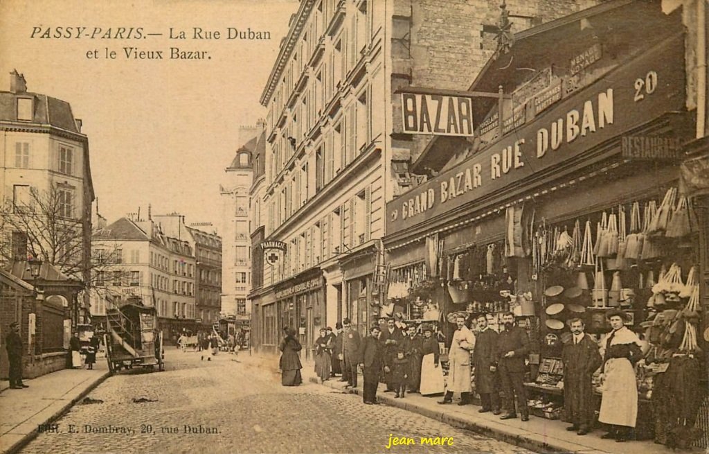 Paris XVIe - La Rue Duban et le Vieux Bazar (éditeur E. Dombray 20 rue Duban).jpg
