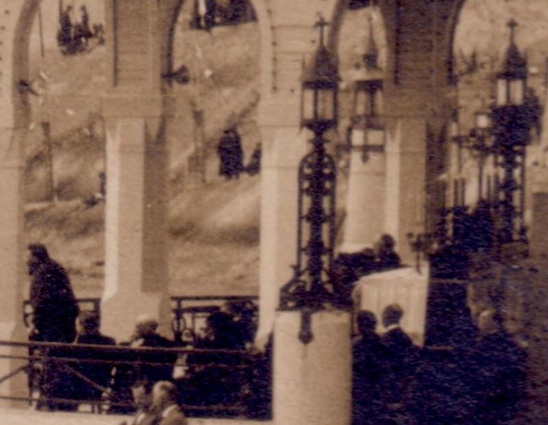 Ceremonie religieuse detail 3.JPG