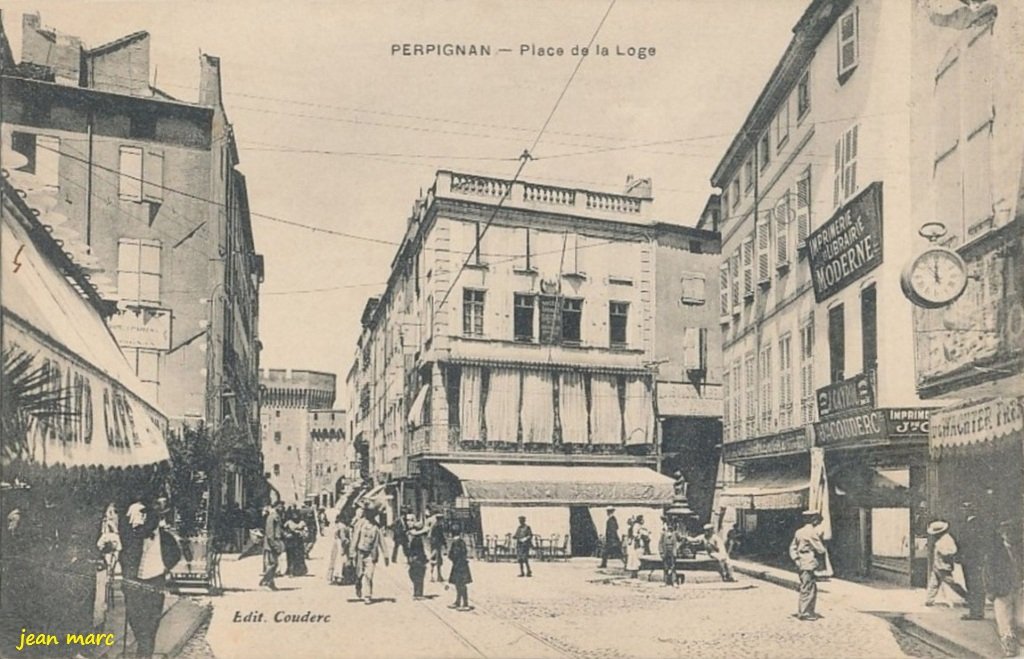 Perpignan - Place de la Loge (Édition Couderc).jpg