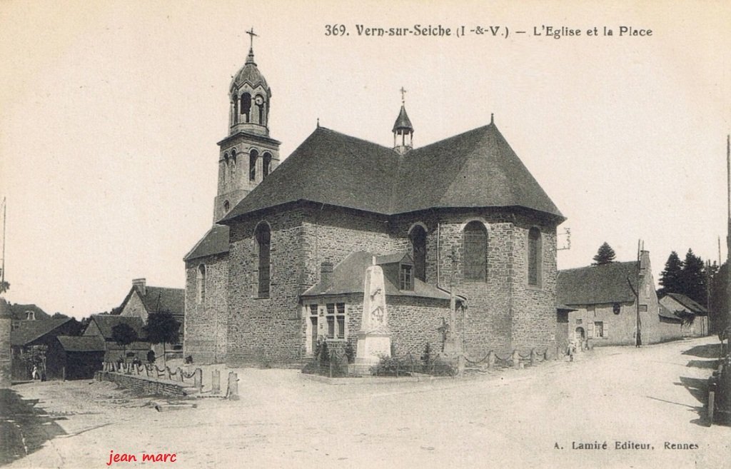Vern - L'Église et la Place.jpg