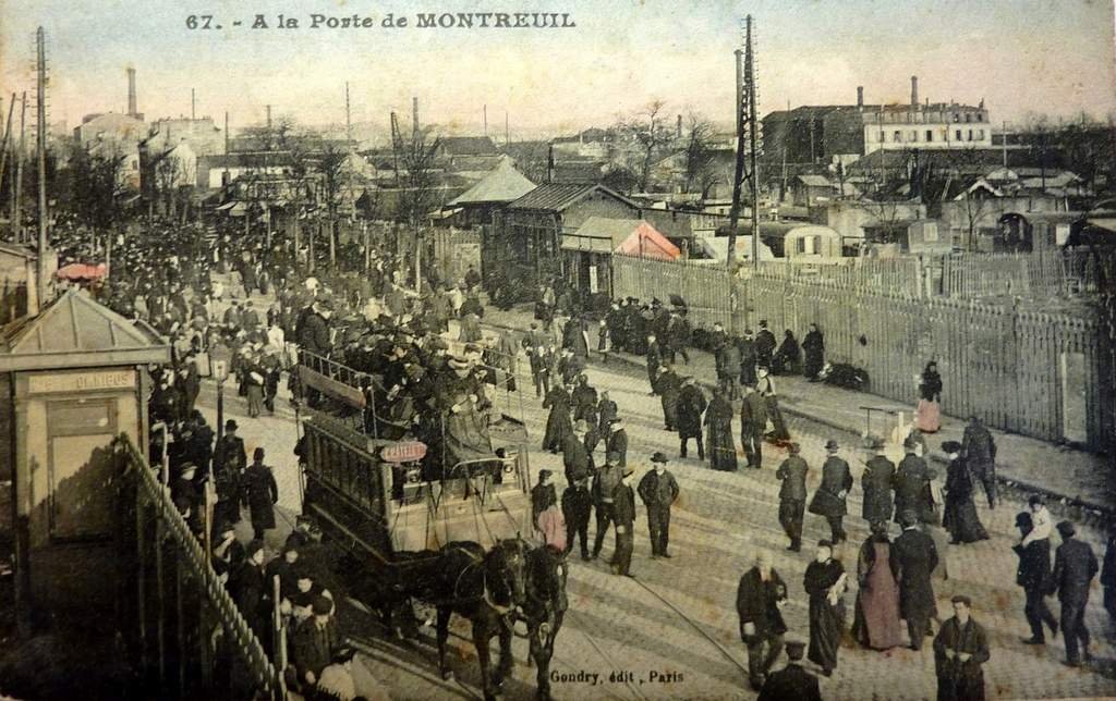 Paris- Porte de Montreuil 67.jpg