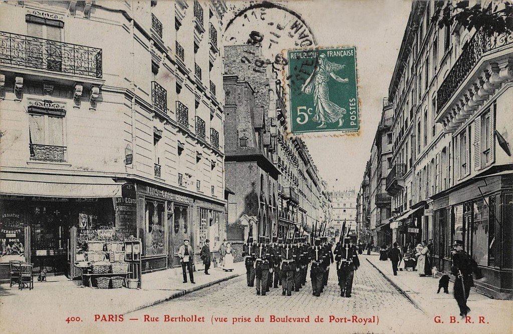 Paris Rue Berthollet 5°.jpg