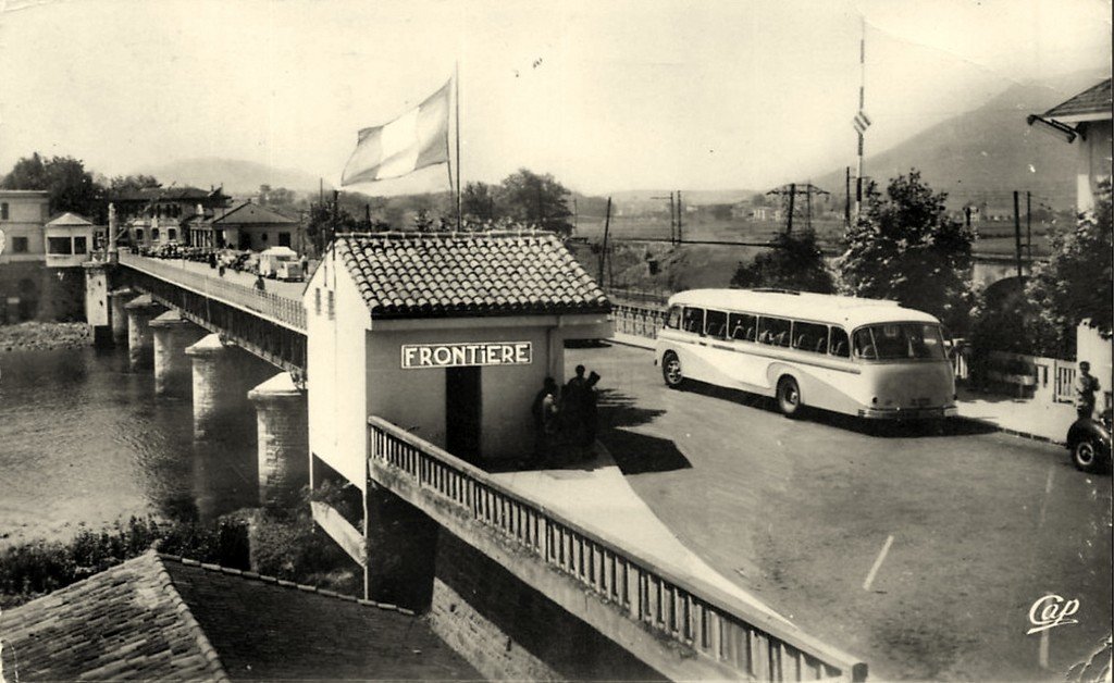 A Autocar Hendaye 23 CP.jpg