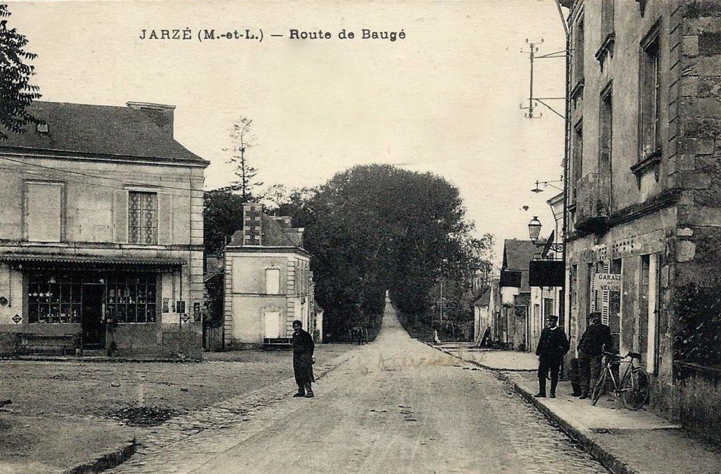 Jarzé 49..jpg