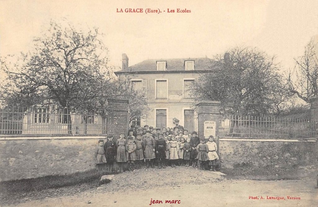 La Grace - Les Écoles.jpg