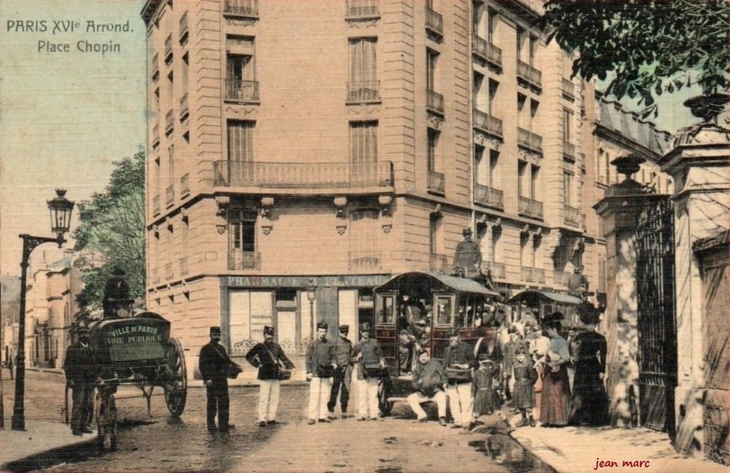 Paris XVIe - Place Chopin.jpg