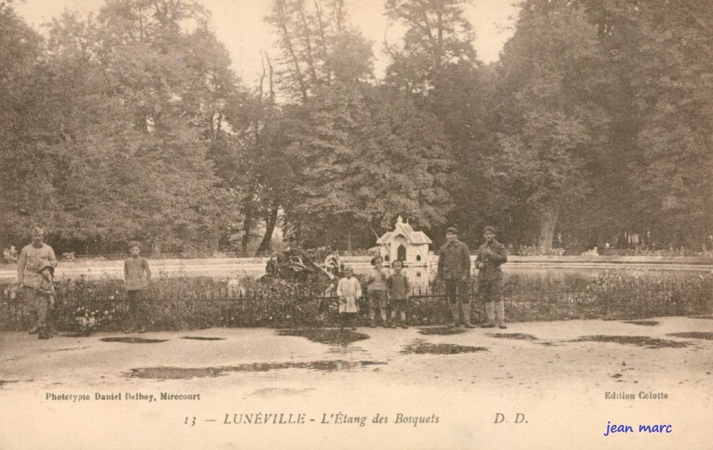 Lunéville - L'étang des Bosquets.jpg