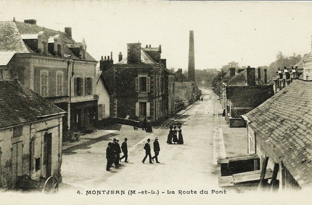 Montjean 49.jpg