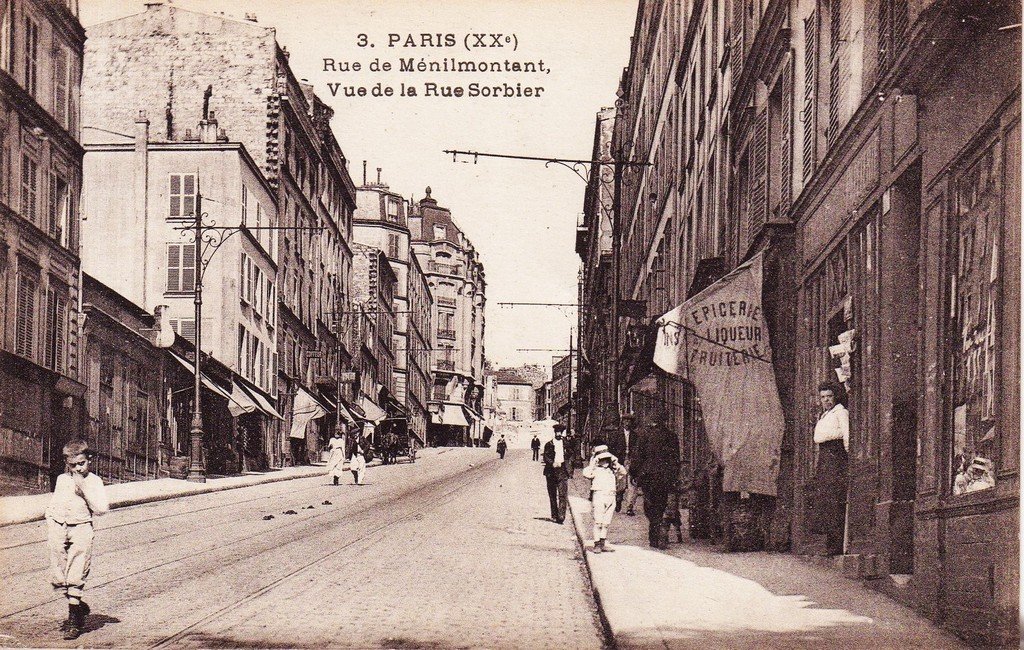 Paris Rue de Ménilmontant  20°.jpg