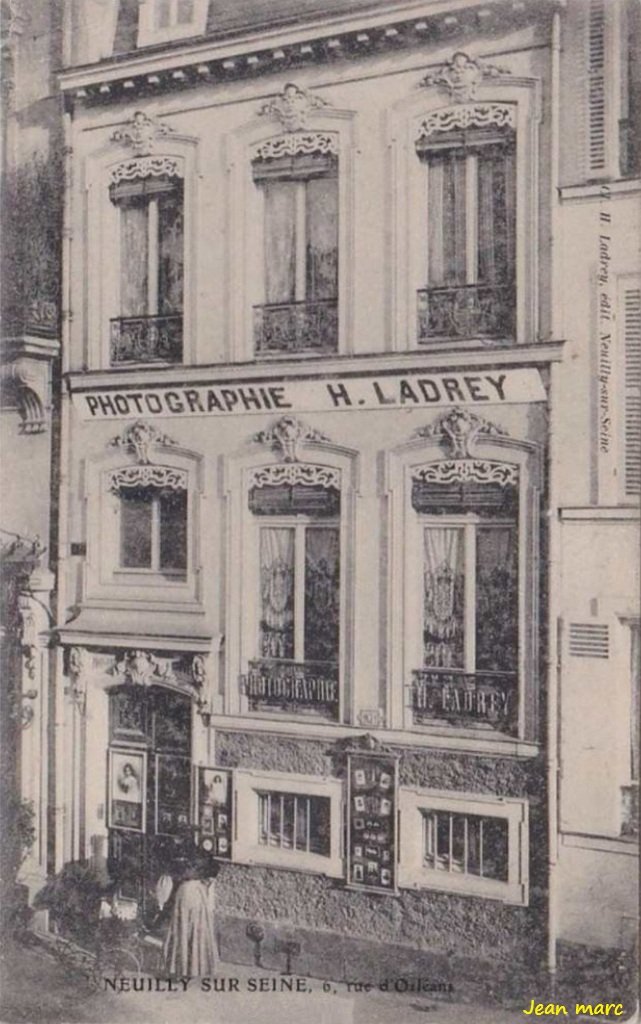 Neuilly-sur-Seine - 6 Rue d'Orléans - Photographie H. Ladrey.jpg