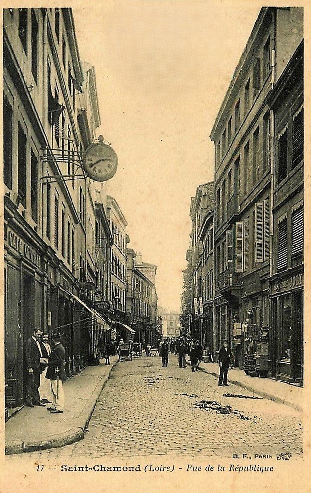 Saint-Chamond 17 nb.jpg