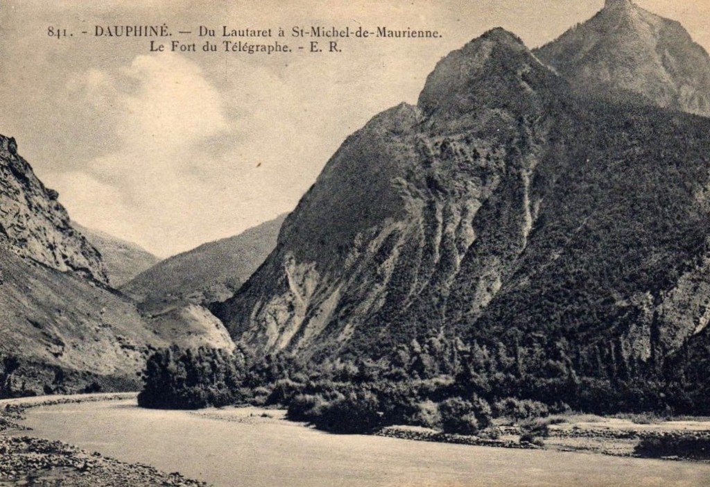 Saint-Michel de Maurienne 841.jpg