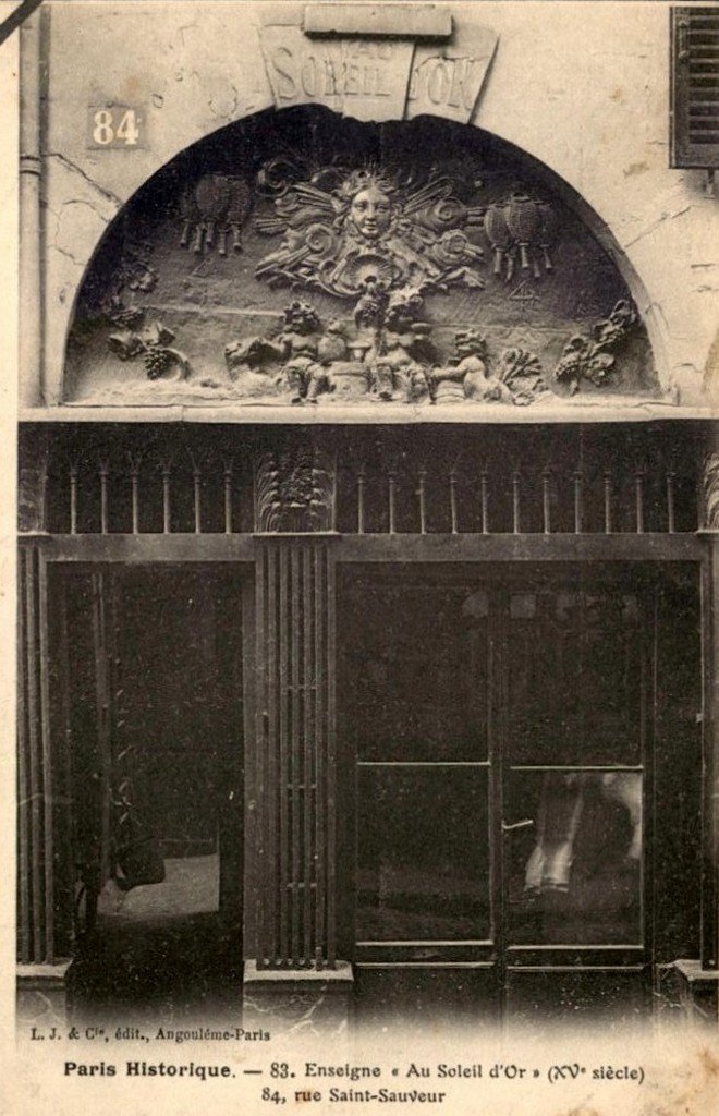 Paris Rue Saint-Sauveur.jpg