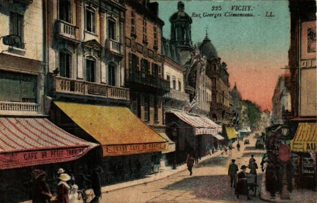 Vichy 225c Rue.jpg