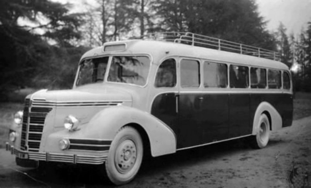 Autocar Berliet.jpg