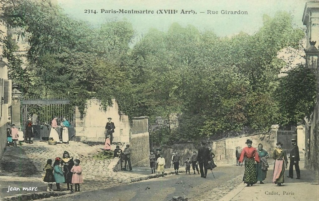 Paris-Montmartre XVIIIe arr. - Rue Girardon.jpg