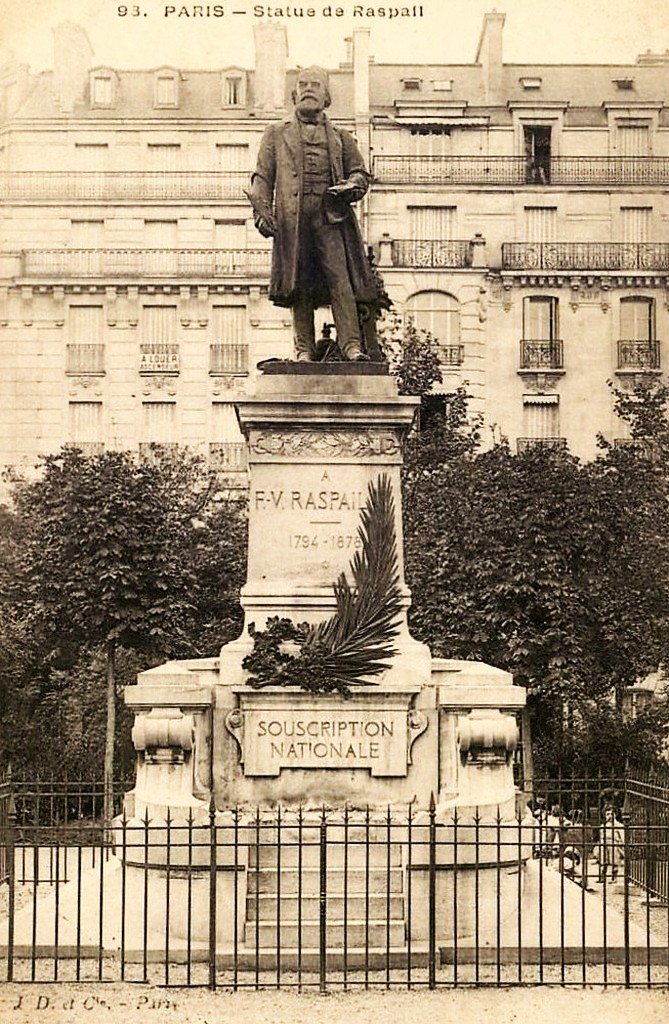 Paris Statue de Raspail  14°.jpg