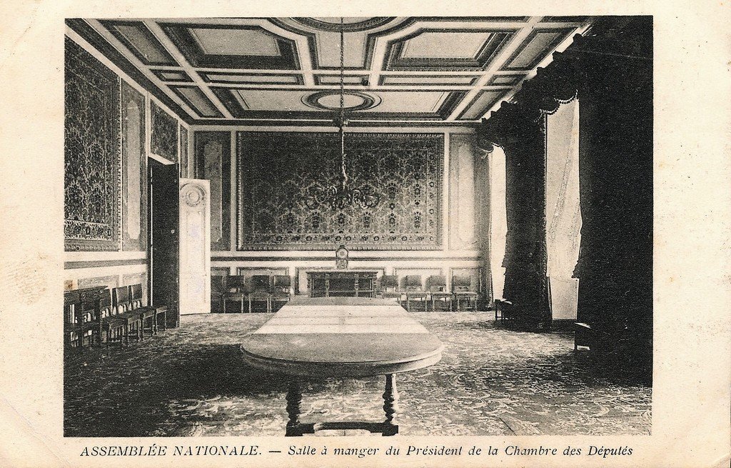 Paris Assemblée Nationale.jpg