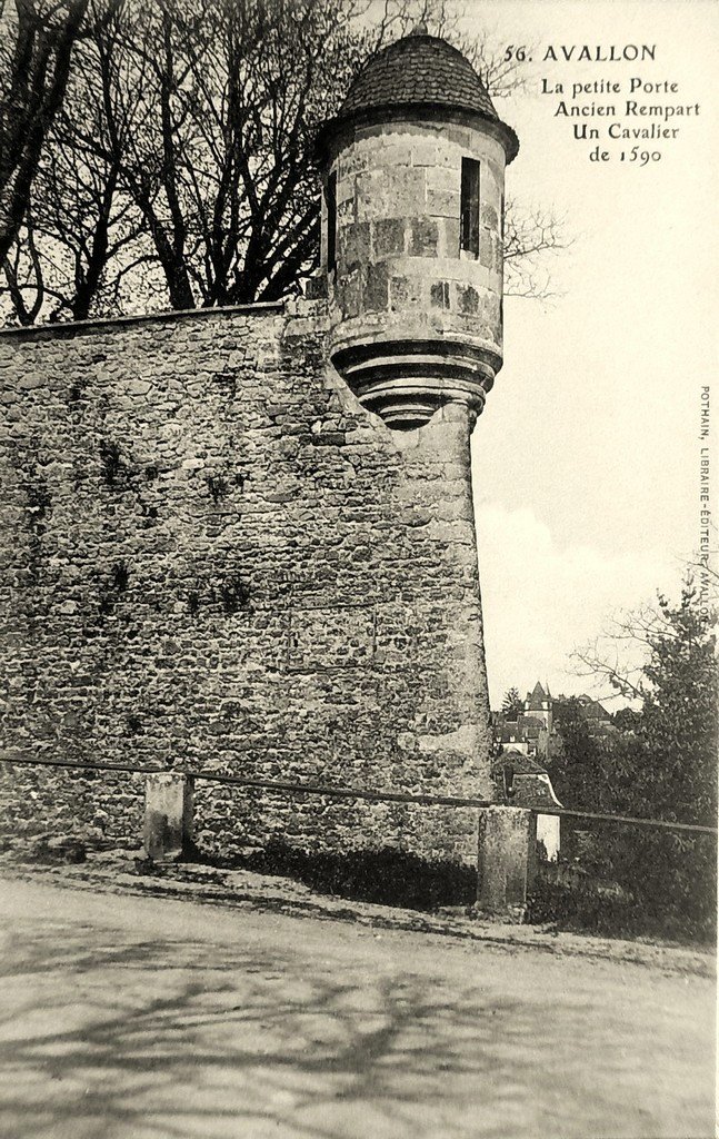 Avallon 56.jpg