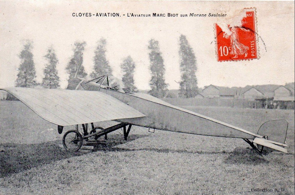Biot Cloyes Aviation.jpg