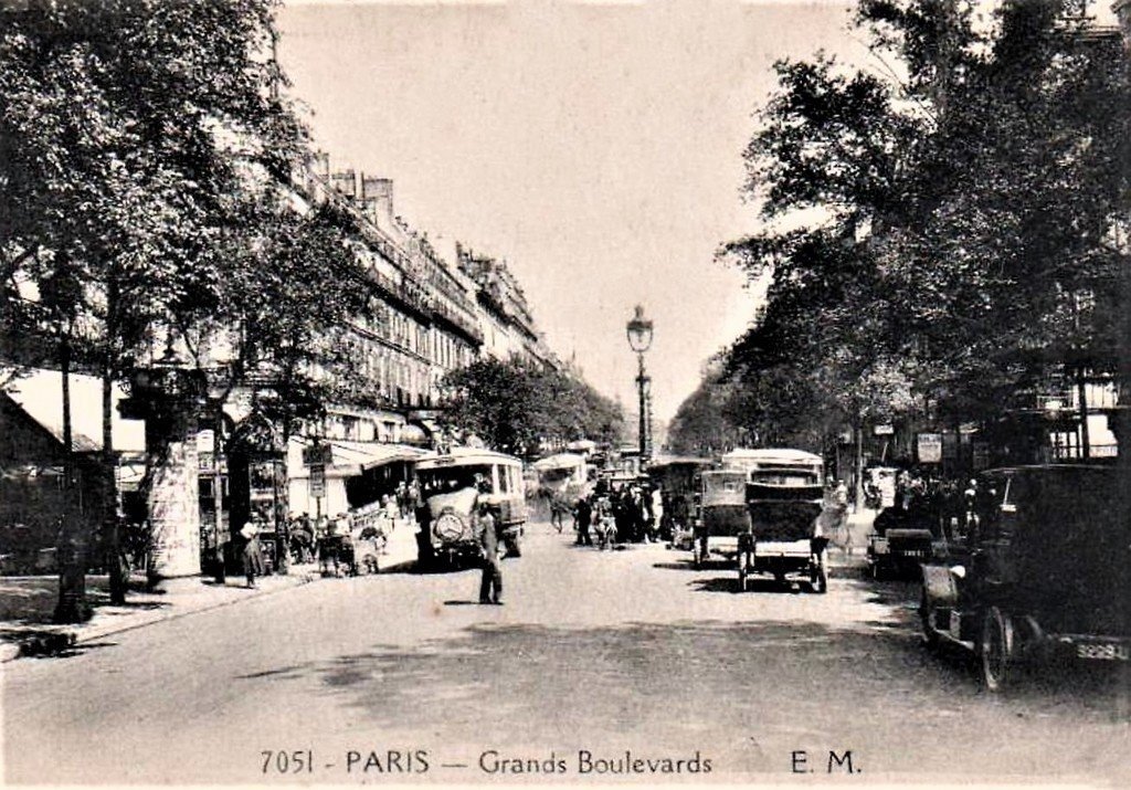 Paris Grands Bulevards  7051.jpg
