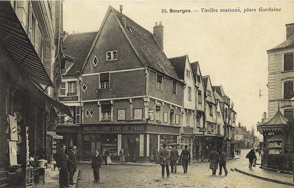 Bourges 39.jpg