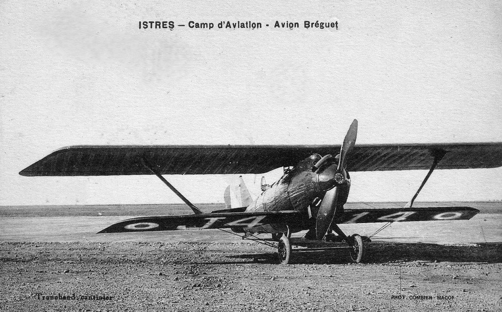 Camp d'Aviation Istres (1).jpg