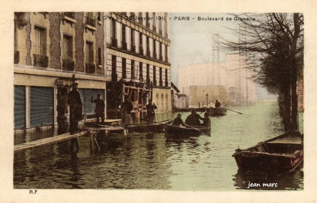 Paris - La Crue du 28 janvier 1910 - Boulevard de Grenelle.jpg