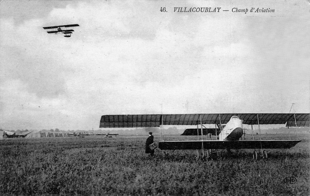 Champ d'Aviation Villacoublay 46.jpg