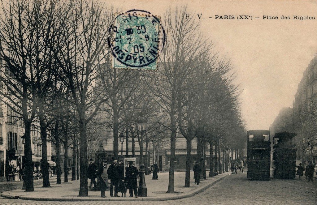 Paris Place des Rigolles  20°.jpg