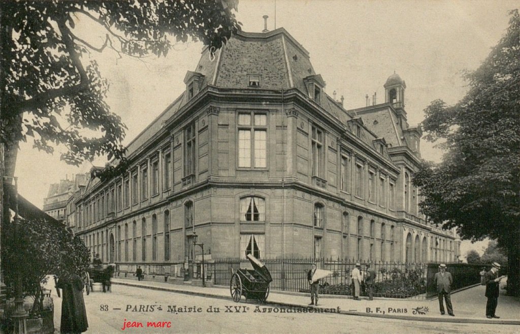 Paris XVIe - Avenue Henri Martin, Mairie du XVIe.jpg