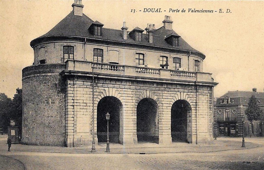 Douai 13.jpg