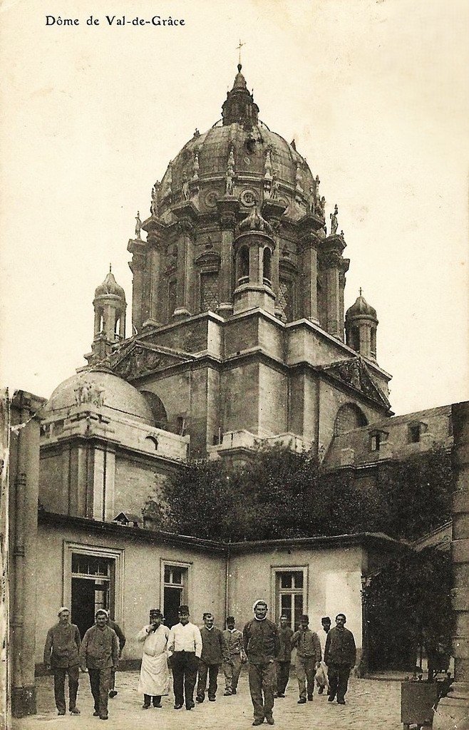 Paris Val de Grace 1.jpg