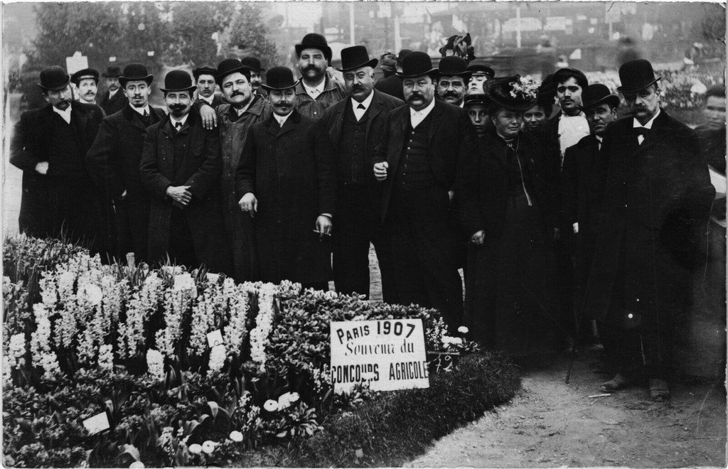 Paris Concours agricole 1907 Pte de Versailles.jpg