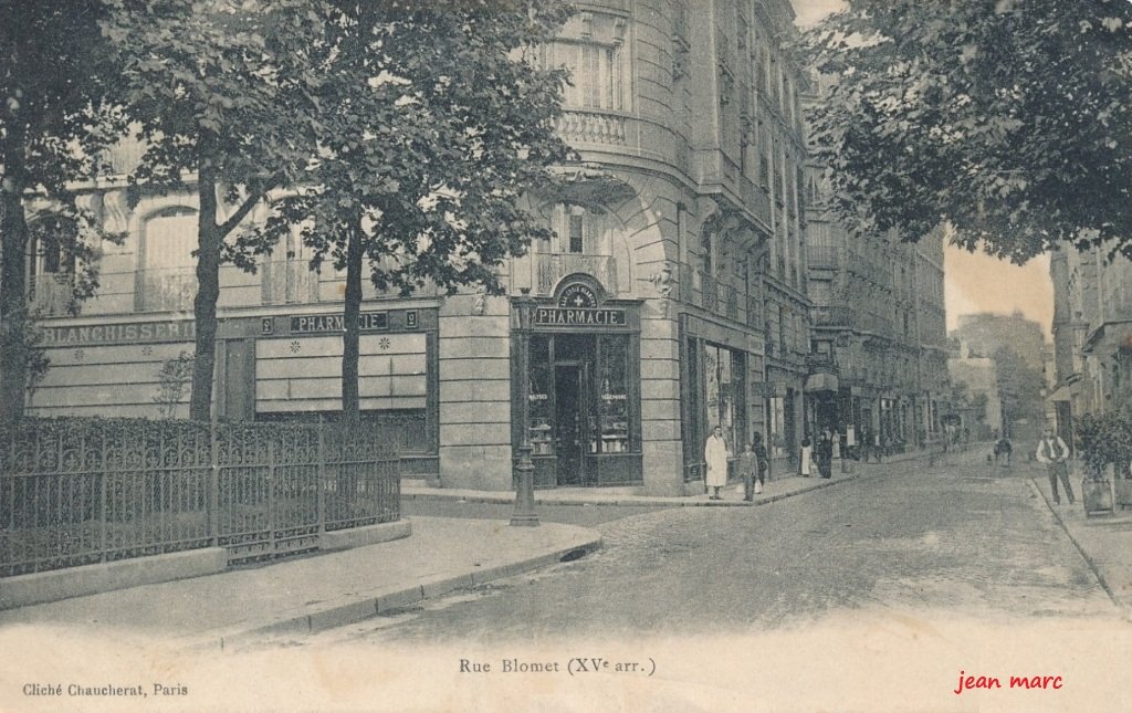 Paris XVe - Rue Blomet (cliché Chaucherat).jpg