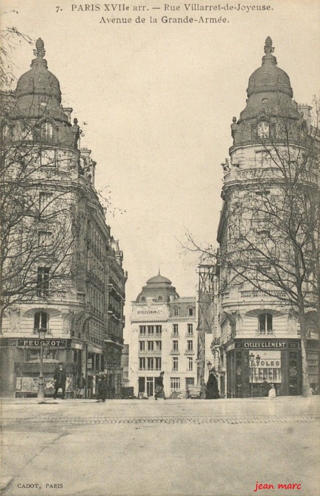 Paris XVIIe arr. - Rue Villaret de Joyeuse - Avenue de la Grande Armée.jpg