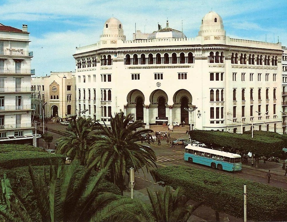 Grande Poste 1985.jpg
