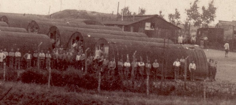 Camp de prisonniers detail2 [F].JPG