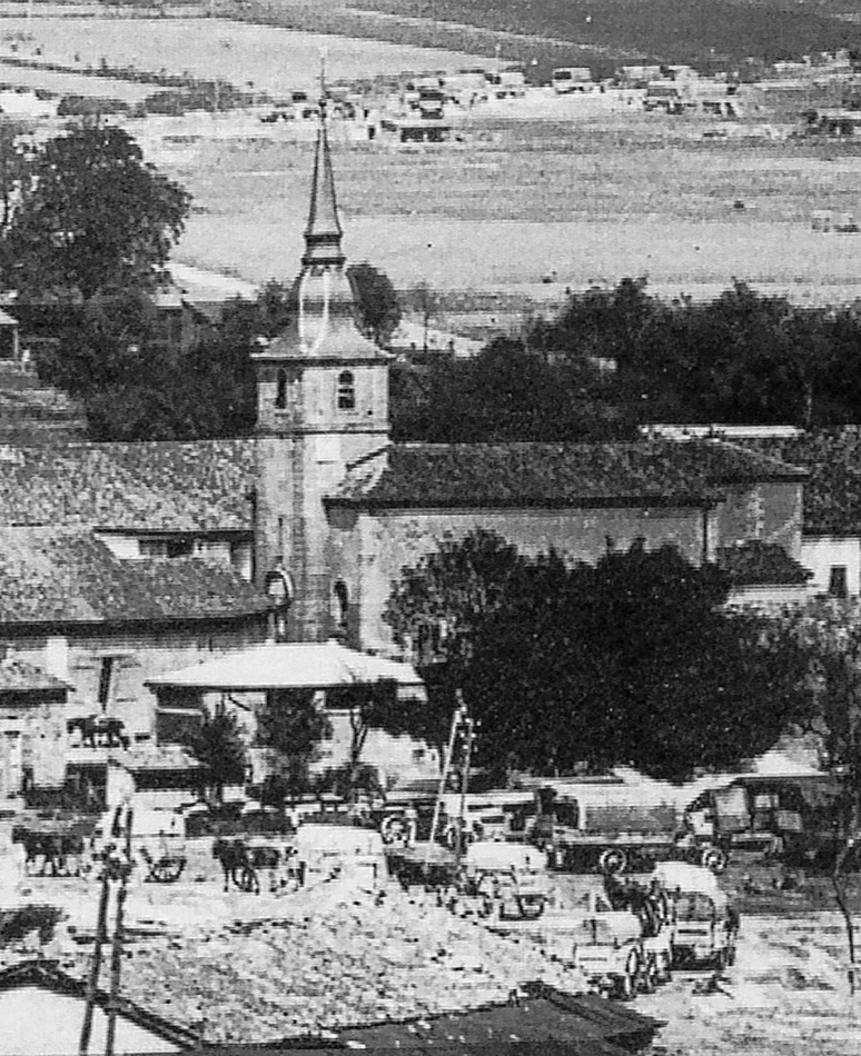 Inc51.2 Village en guerre & clocher.jpg