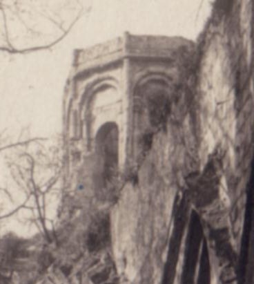 Ruines Abbaye detail.JPG