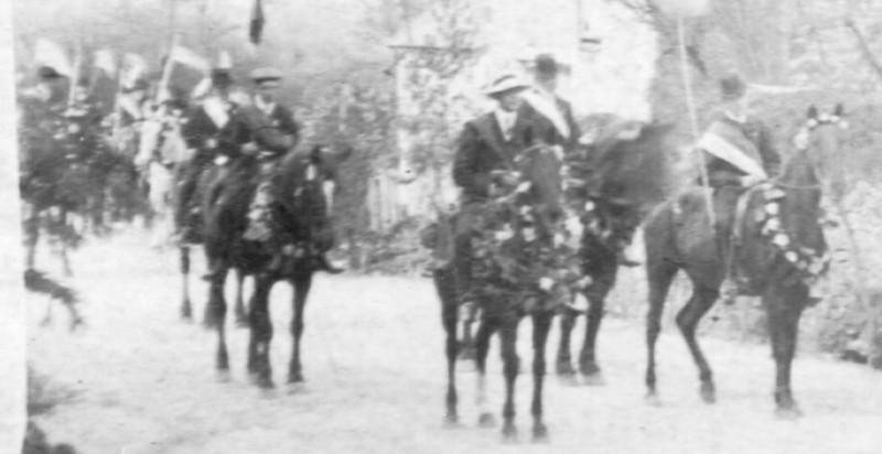 Defile chevaux detail4 [F].JPG