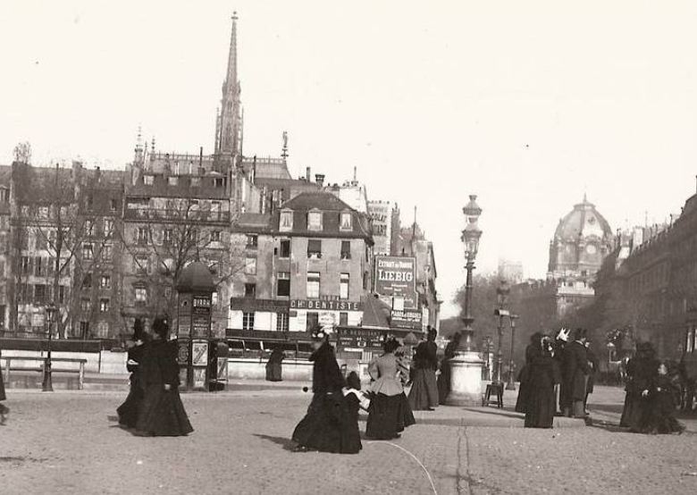 pontStMichel.JPG
