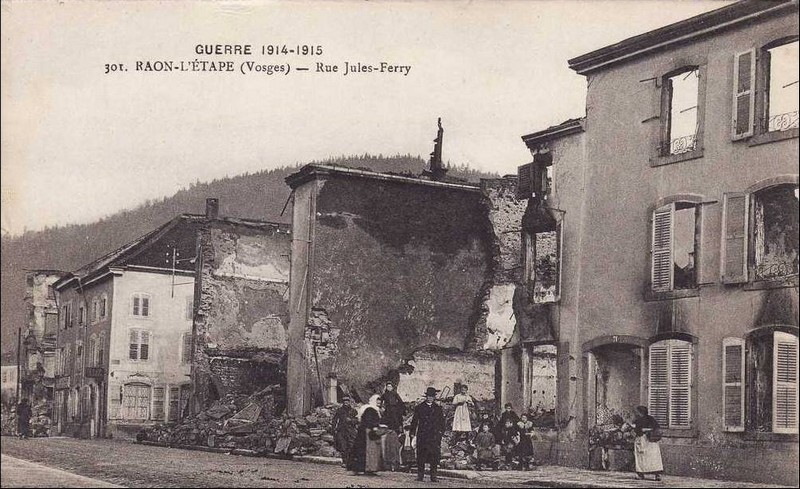 Raon l'Etape bombardé.jpg