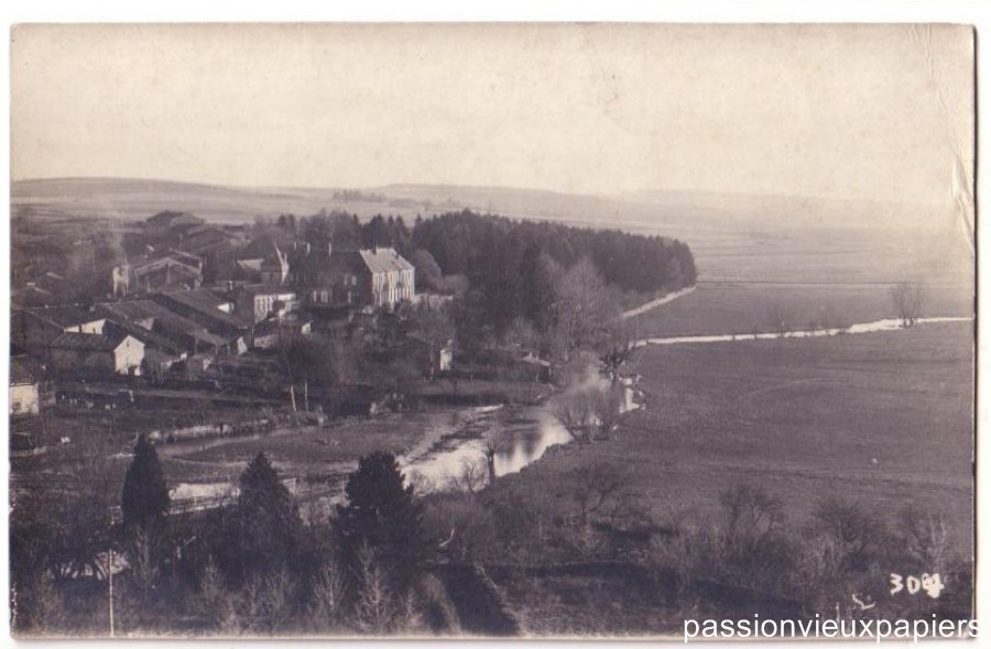 Village vue a droite [F].JPG