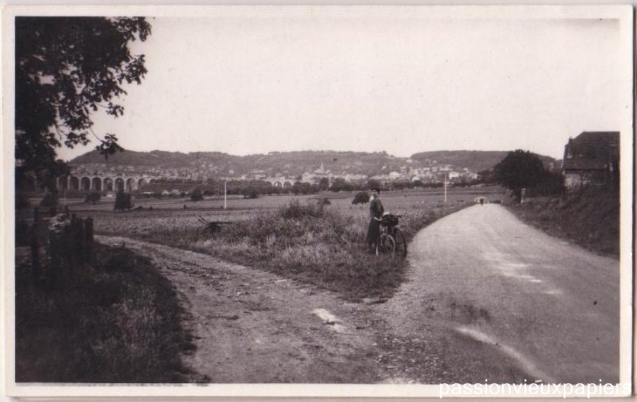 Bord de route viaducs [F].JPG