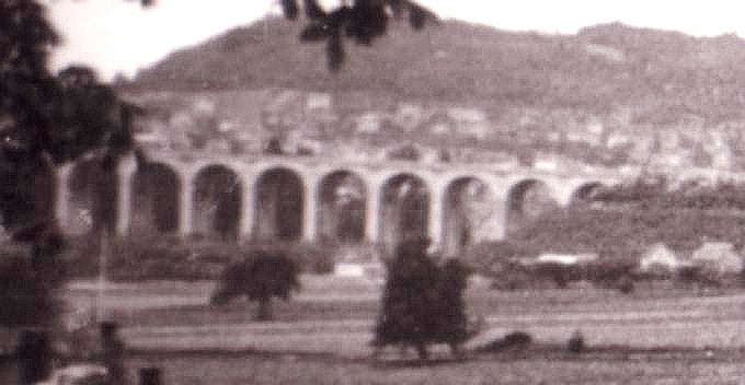 Bord de route viaducs detail.JPG