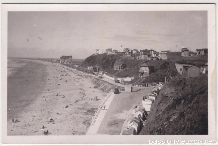 Plage villas cabines [F].JPG