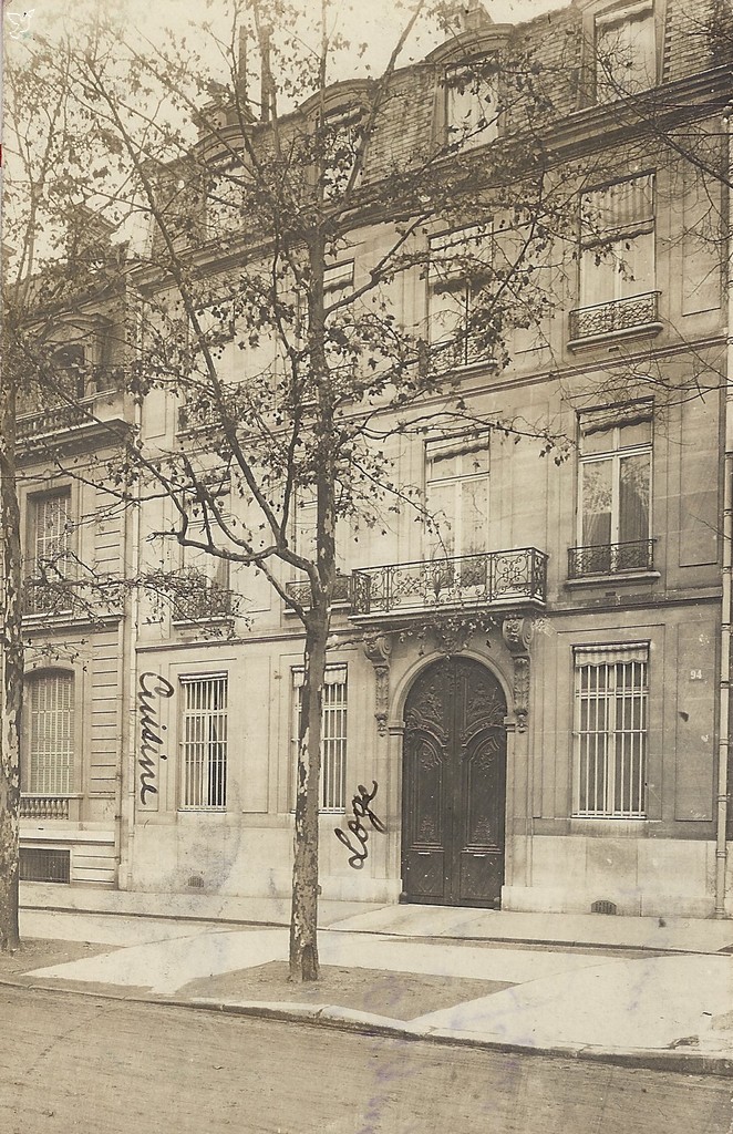 Paris Enigme recto.jpg